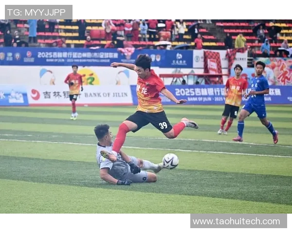 足球明星赛动漫视频带你领略球场激情与梦想的完美结合 足球明星赛动漫视频带你领略球场激情与梦想的完美结合